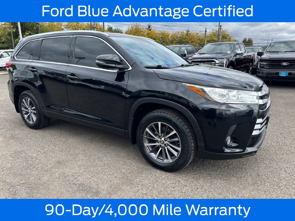 Used 2019 Toyota Highlander XLE AWD/4WD image 10