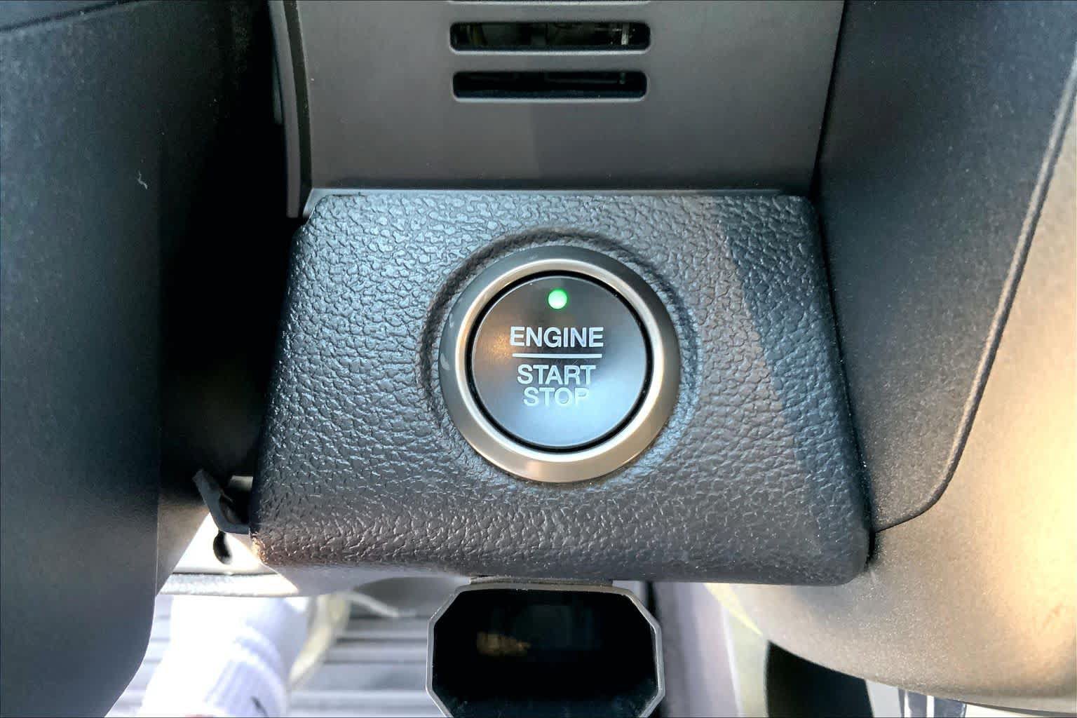 Certified 2019 Ford F150 Raptor w/ Equipment Group 802A Luxury AWD/4WD image 33