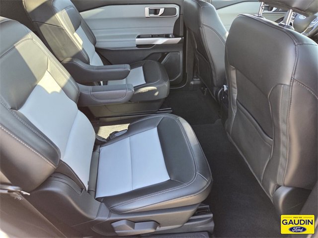 Certified 2023 Ford Explorer XLT w/ Equipment Group 202A image 15