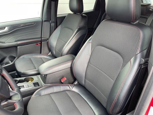 Certified 2023 Ford Escape ST-Line Elite AWD/4WD image 15