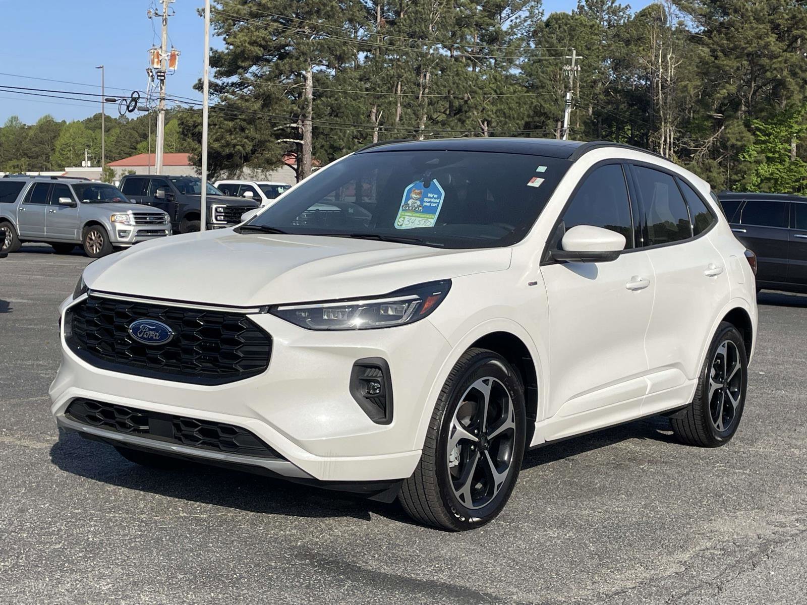 Certified 2025 Ford Escape ST-Line Elite AWD/4WD image 6