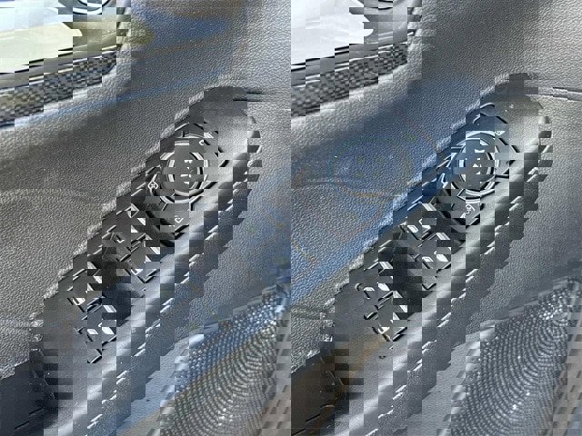 Certified 2025 Ford Escape ST-Line w/ Tech Pack #1 image 24