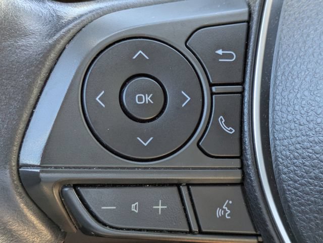 Used 2022 Toyota Corolla Cross XLE w/ Convenience Package FWD image 25