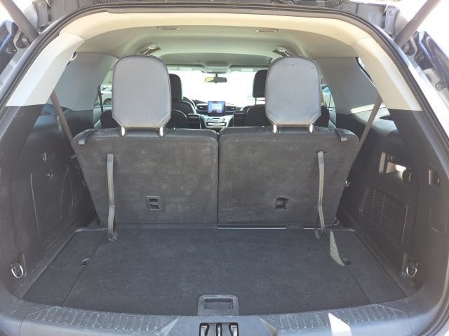 Certified 2022 Ford Explorer XLT w/ Equipment Group 202A AWD/4WD image 25