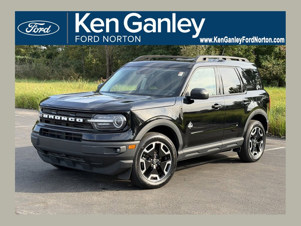 Certified 2023 Ford Bronco Sport Outer Banks AWD/4WD image 1