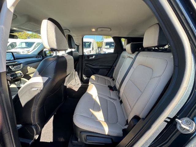 Certified 2022 Ford Escape SEL w/ Technology Package image 8