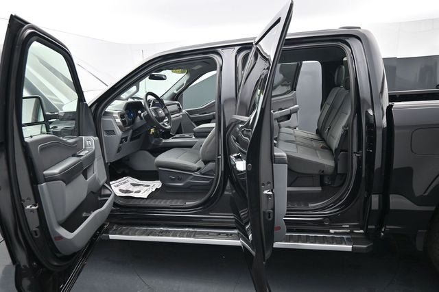 Certified 2025 Ford F150 XLT w/ Equipment Group 301A Standard AWD/4WD image 14