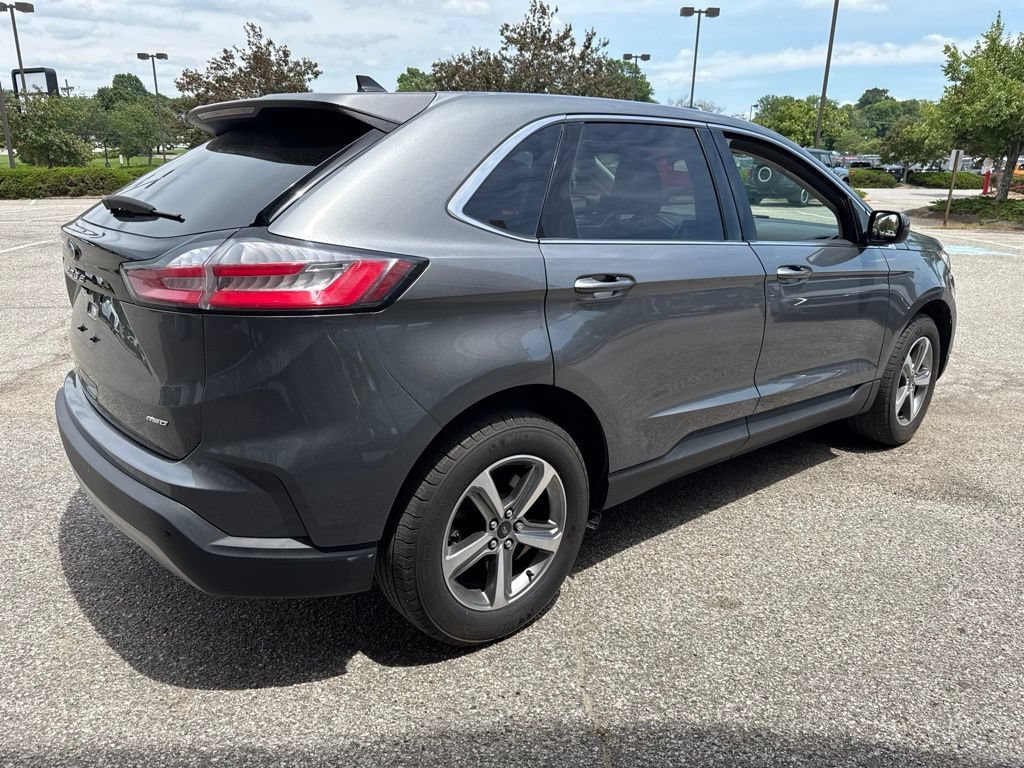 Certified 2023 Ford Edge SEL w/ Convenience Package AWD/4WD image 11
