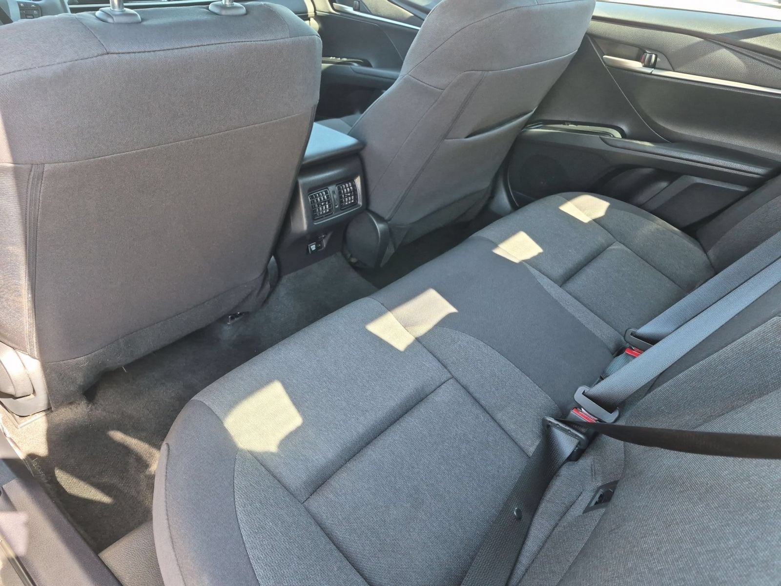 Used 2025 Toyota Camry LE FWD image 26