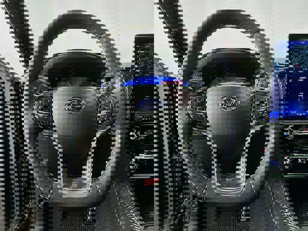 Certified 2023 Ford Explorer ST w/ Equipment Group 401A image 17