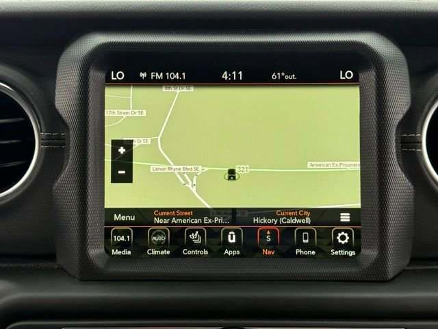 Used 2021 Jeep Wrangler Unlimited Sahara w/ Cold Weather Group AWD/4WD image 29