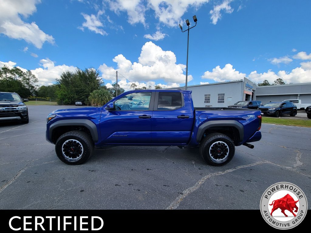Used 2024 Toyota Tacoma TRD Off-Road AWD/4WD image 3
