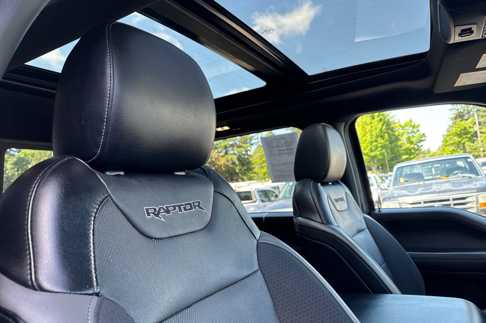 Certified 2020 Ford F150 Raptor AWD/4WD image 16