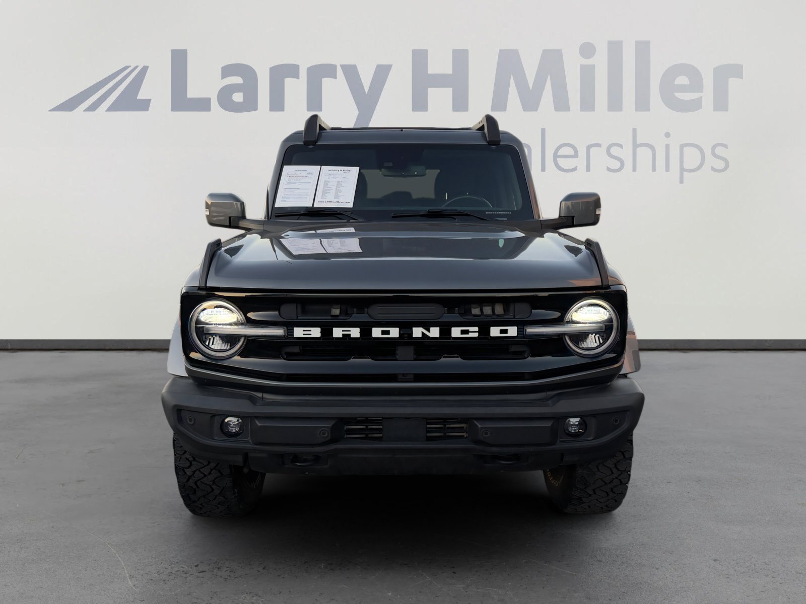 Certified 2022 Ford Bronco Outer Banks AWD/4WD image 8