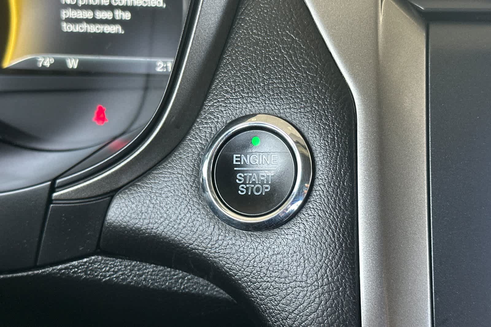 Certified 2018 Ford Fusion SE w/ Fusion SE Technology Package FWD image 21