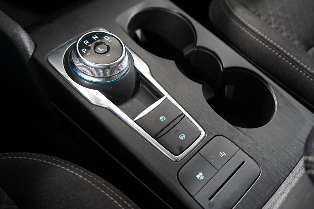 Certified 2025 Ford Escape Active AWD/4WD image 17
