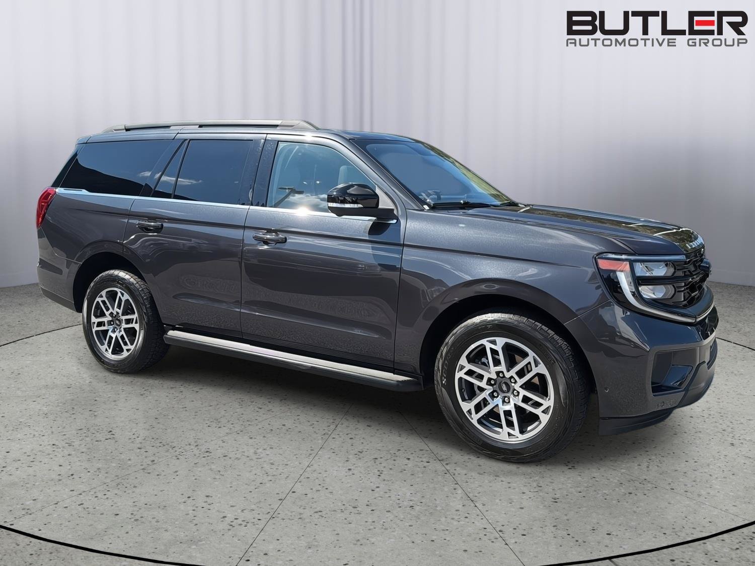 Certified 2025 Ford Expedition Active AWD/4WD image 7