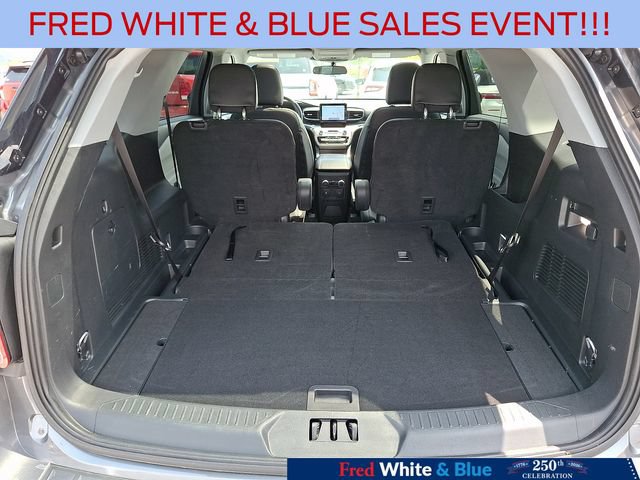 Certified 2023 Ford Explorer XLT w/ Equipment Group 202A AWD/4WD image 30