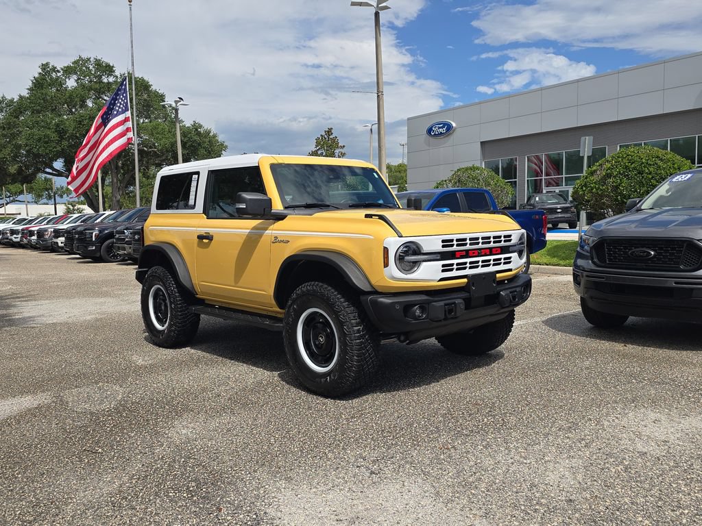 Certified 2024 Ford Bronco Heritage Edition AWD/4WD image 2