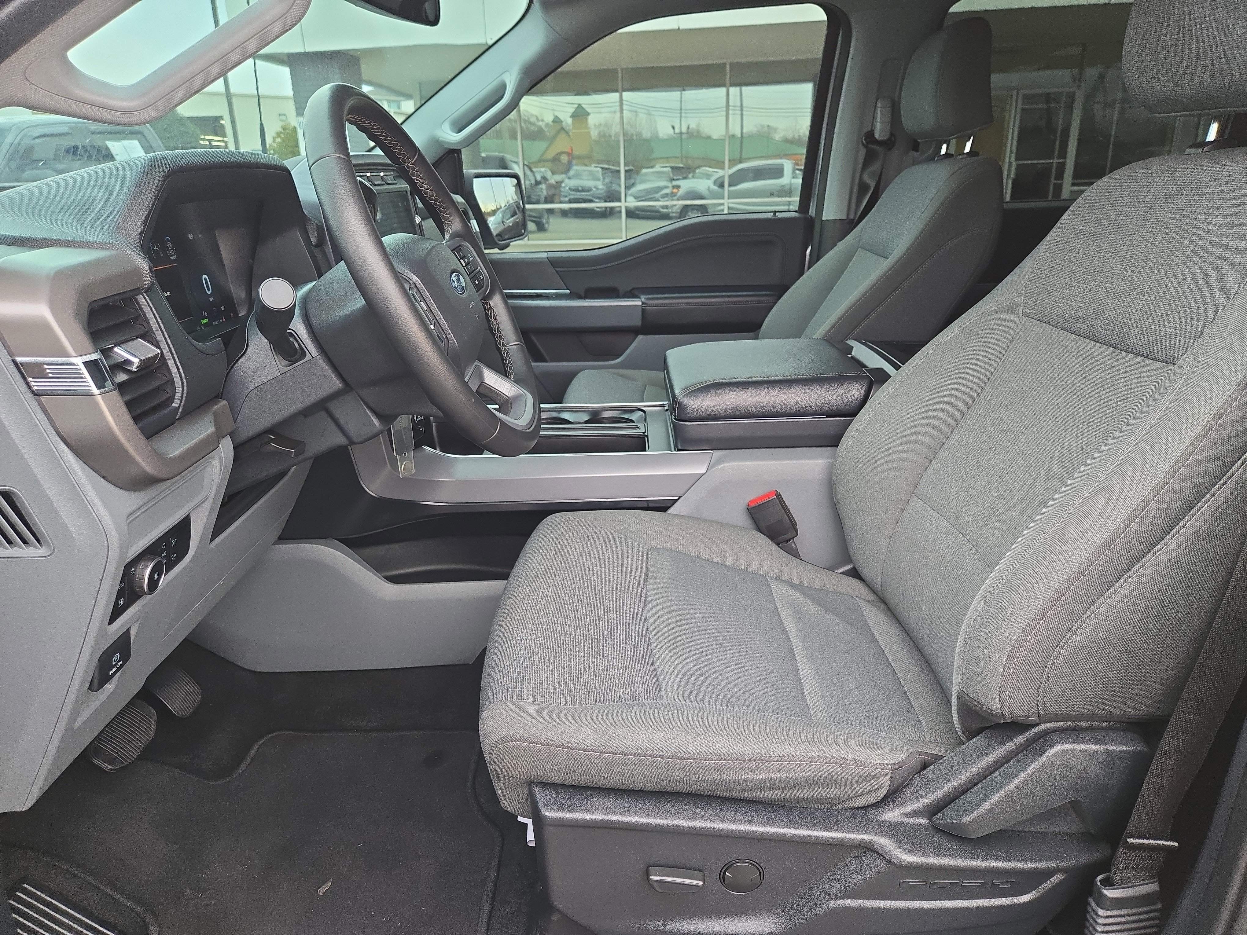 Certified 2024 Ford F150 XLT w/ Mobile Office Package image 22