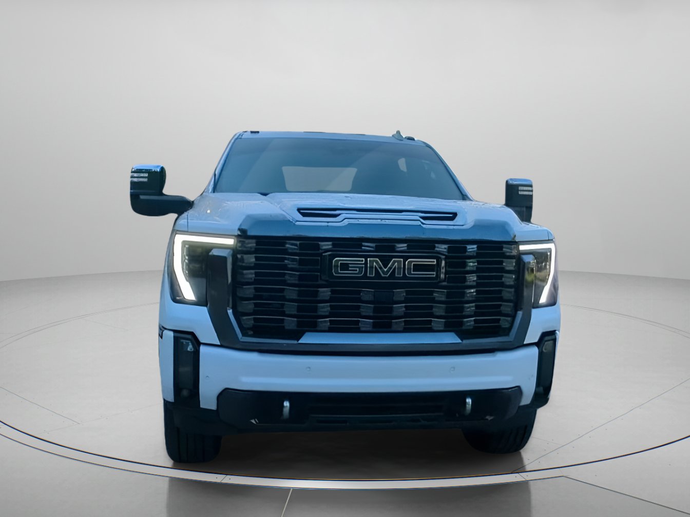 Used 2024 GMC Sierra 2500 Denali Ultimate AWD/4WD image 7