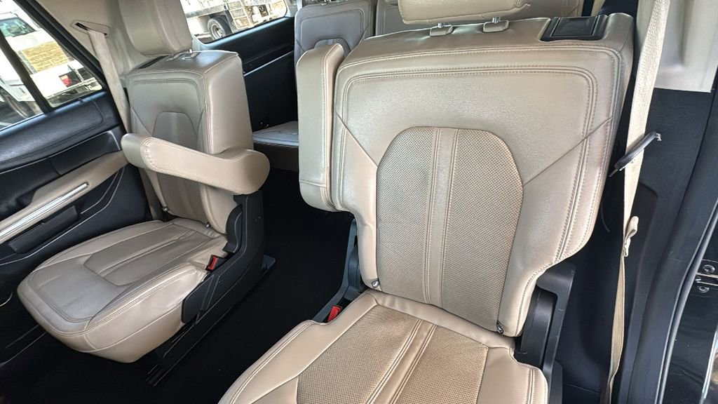 Certified 2023 Ford Expedition Limited image 23