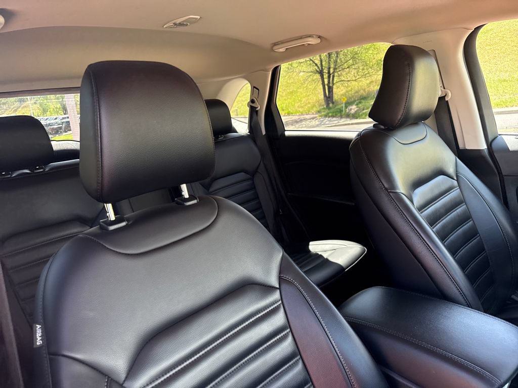 Certified 2024 Ford Edge SEL AWD/4WD image 32