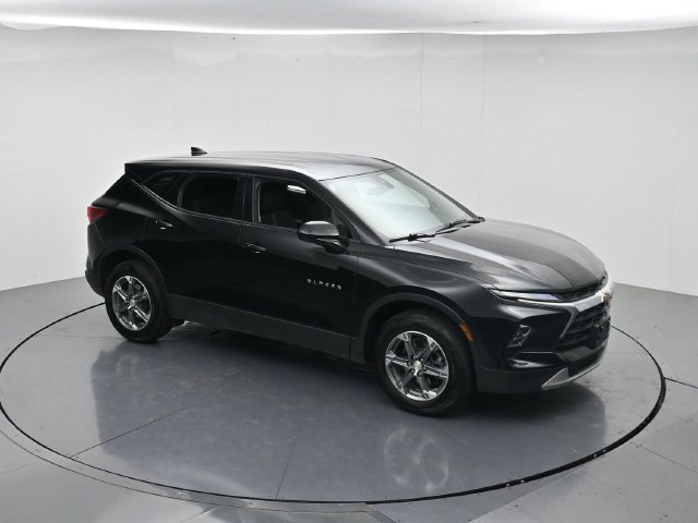 Used 2023 Chevrolet Blazer LT w/ Driver Confidence Package FWD image 43
