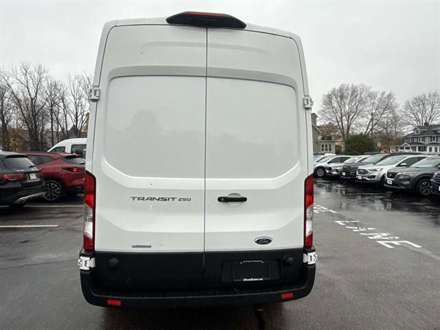 Certified 2020 Ford Transit 250 148 High Roof w/ Interior Upgrade Package image 4