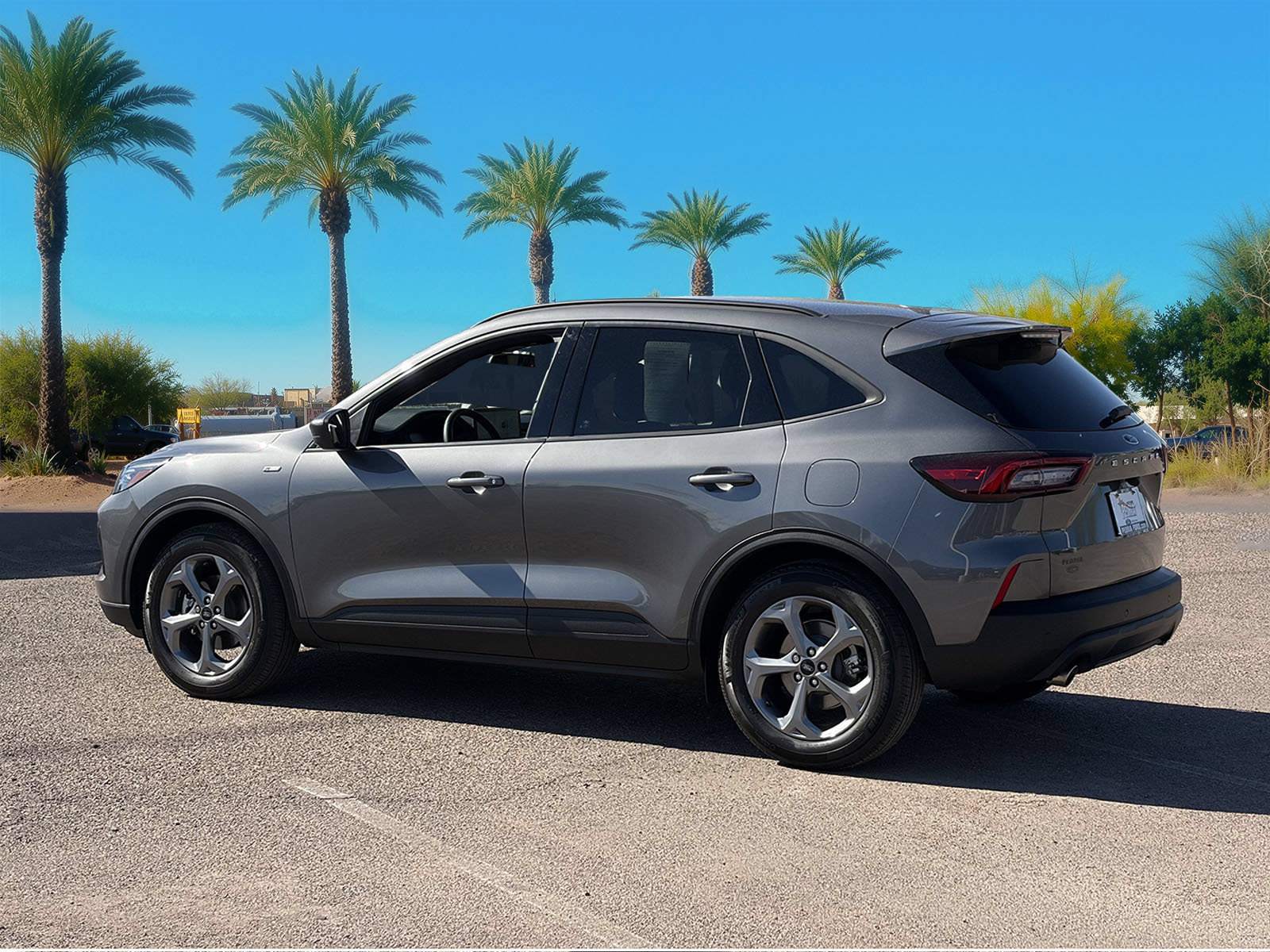 Certified 2025 Ford Escape ST-Line w/ Tech Pack #1 FWD image 3