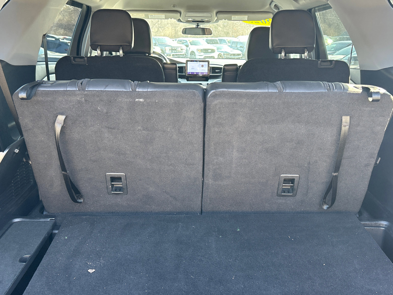 Certified 2023 Ford Explorer XLT w/ Equipment Group 202A image 24