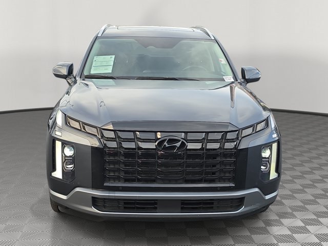 Used 2024 Hyundai Palisade SEL w/ Premium Package FWD image 2