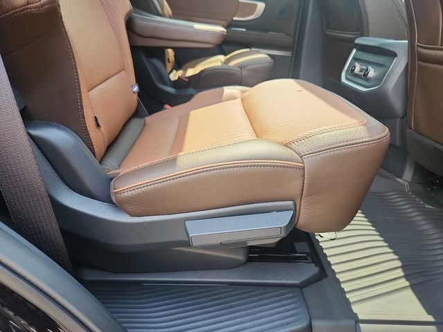 Certified 2025 Ford Expedition King Ranch AWD/4WD image 32