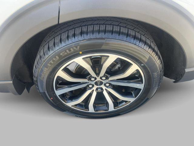 Certified 2020 Ford Explorer ST w/ Premium Technology Package image 7