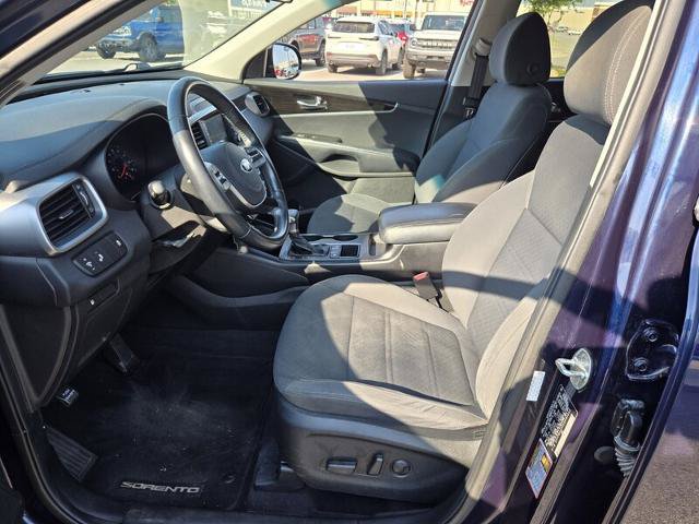 Used 2019 Kia Sorento S FWD image 11