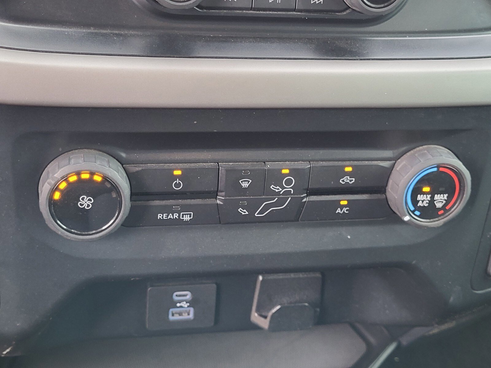 Certified 2022 Ford F150 XLT image 23