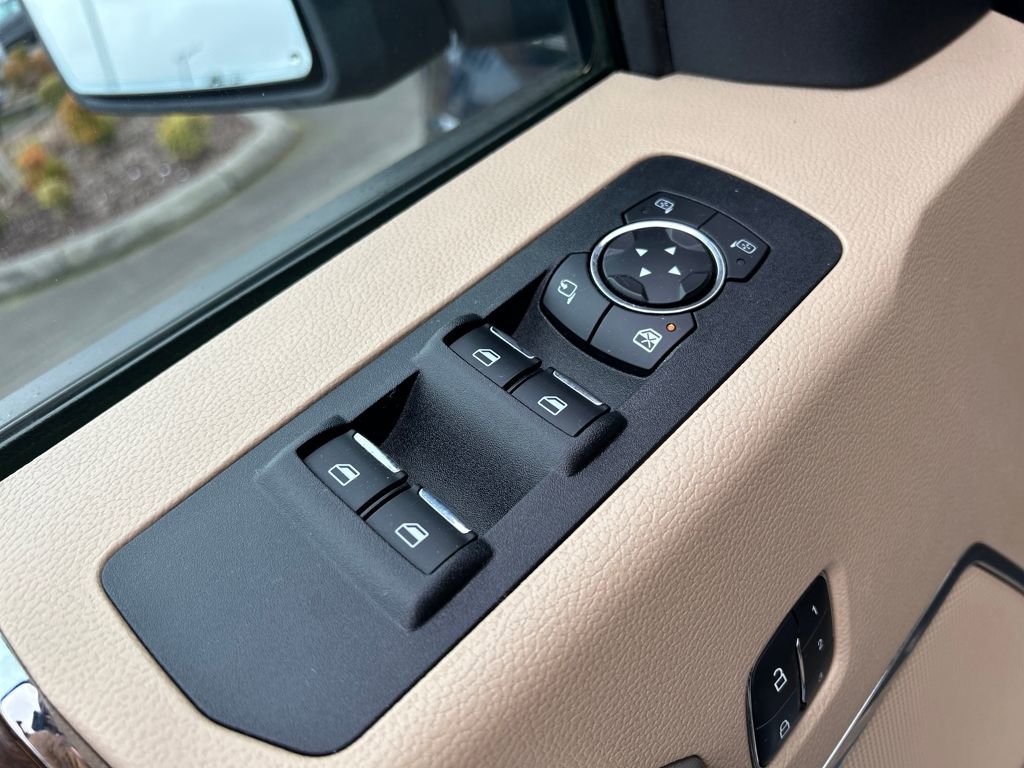 Certified 2020 Ford F150 Lariat image 17