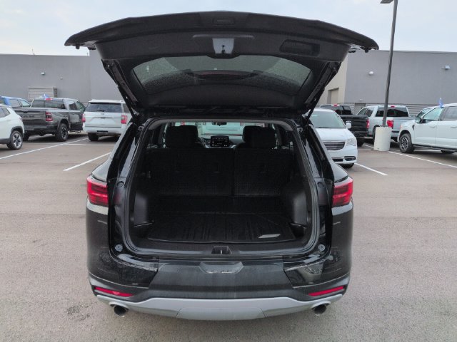 Used 2025 Chevrolet Blazer LT AWD/4WD image 19