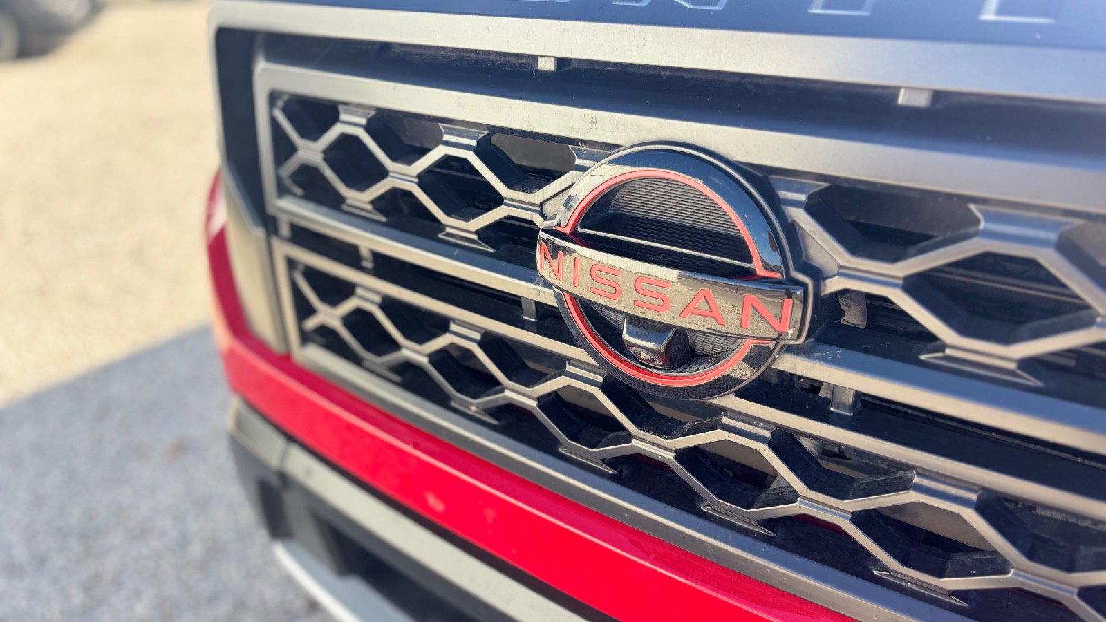 Used 2023 Nissan Frontier PRO-4X w/ Pro-4X Premium Package image 13