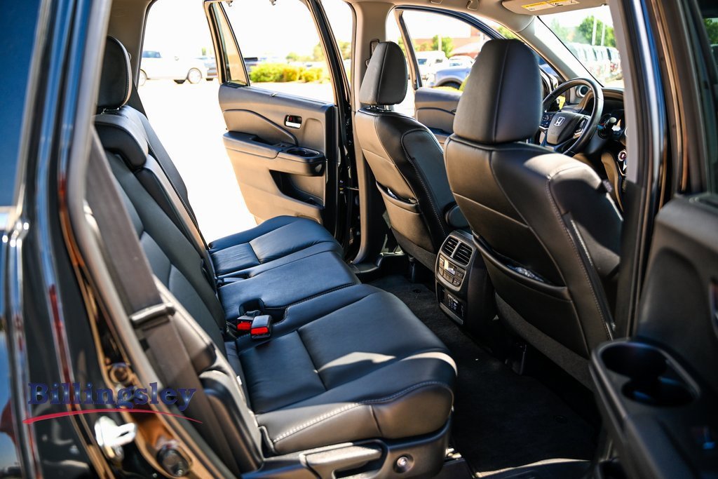 Used 2021 Honda Pilot Touring image 14