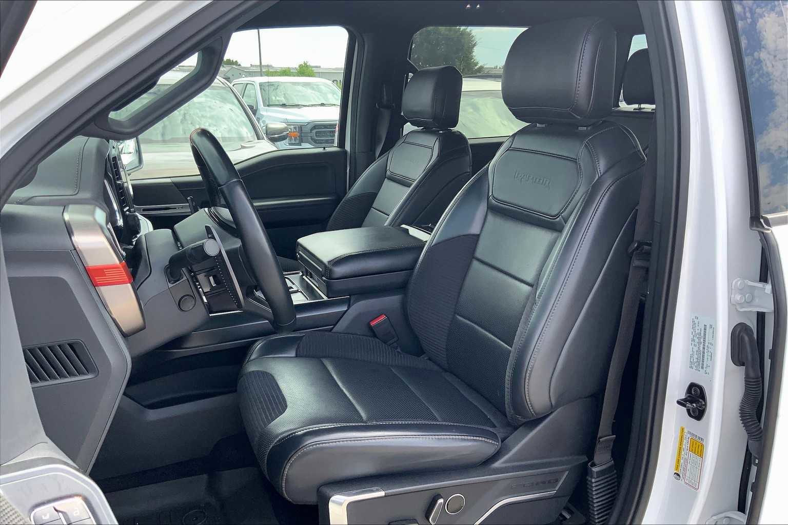 Certified 2023 Ford F150 Raptor w/ Raptor Carbon Fiber Package image 9