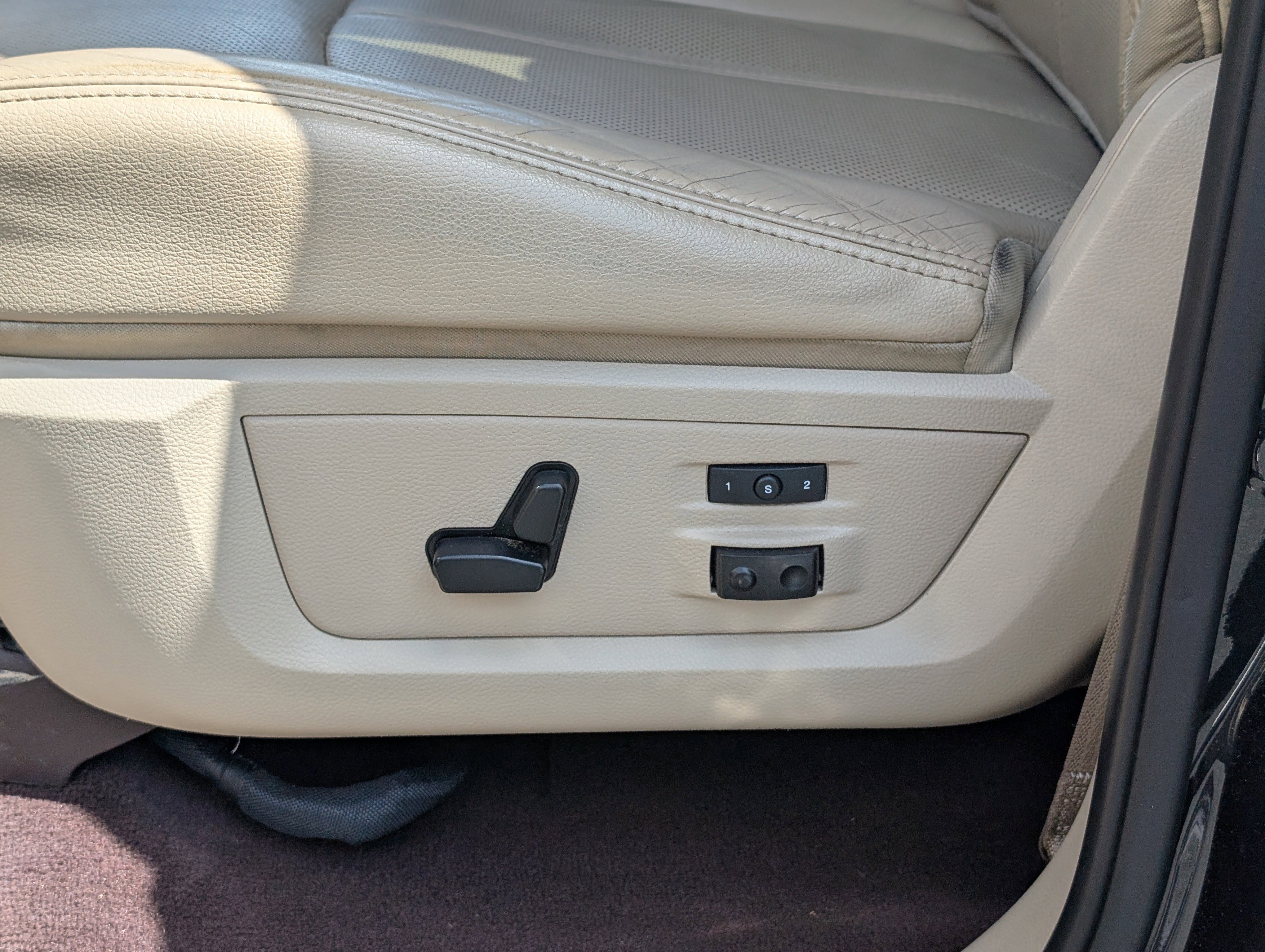 Used 2018 RAM 2500 Laramie w/ Off Road Package image 20