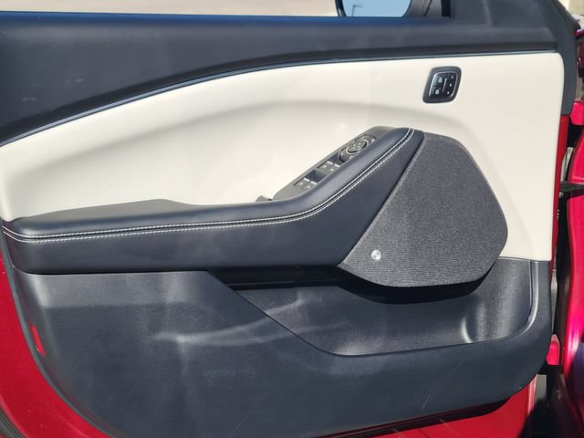 Certified 2025 Ford Mustang Mach-E Premium AWD/4WD image 7