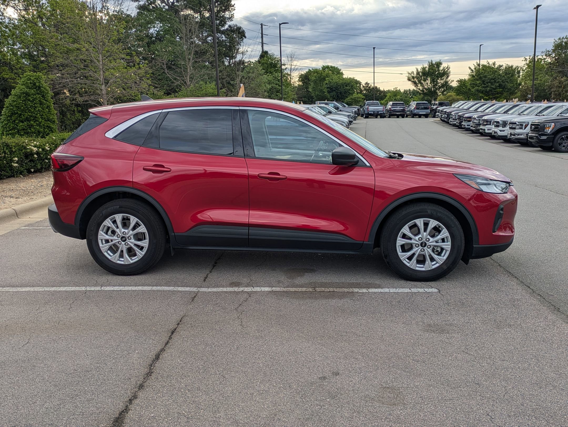 Certified 2023 Ford Escape Active w/ Cold Weather Package FWD image 7