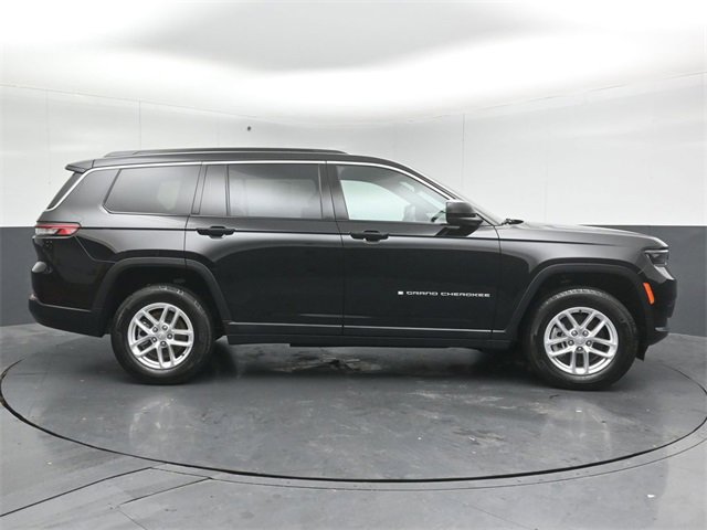 Used 2025 Jeep Grand Cherokee L Laredo w/ Luxury Tech Group I image 8