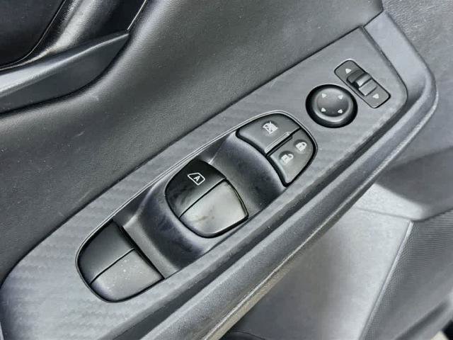 Used 2025 Nissan Sentra S FWD image 28