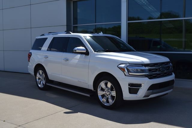 Certified 2024 Ford Expedition Platinum AWD/4WD image 7