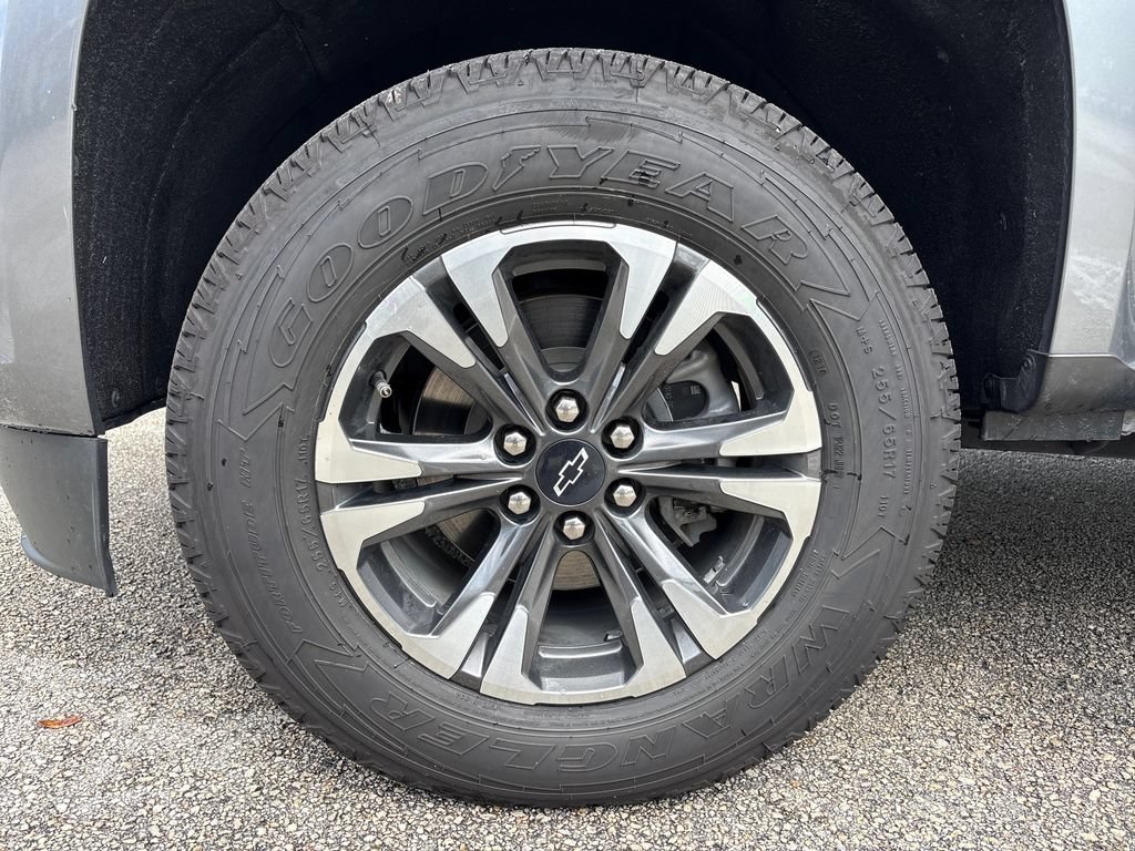 Used 2022 Chevrolet Colorado Z71 w/ Safety Package RWD image 14