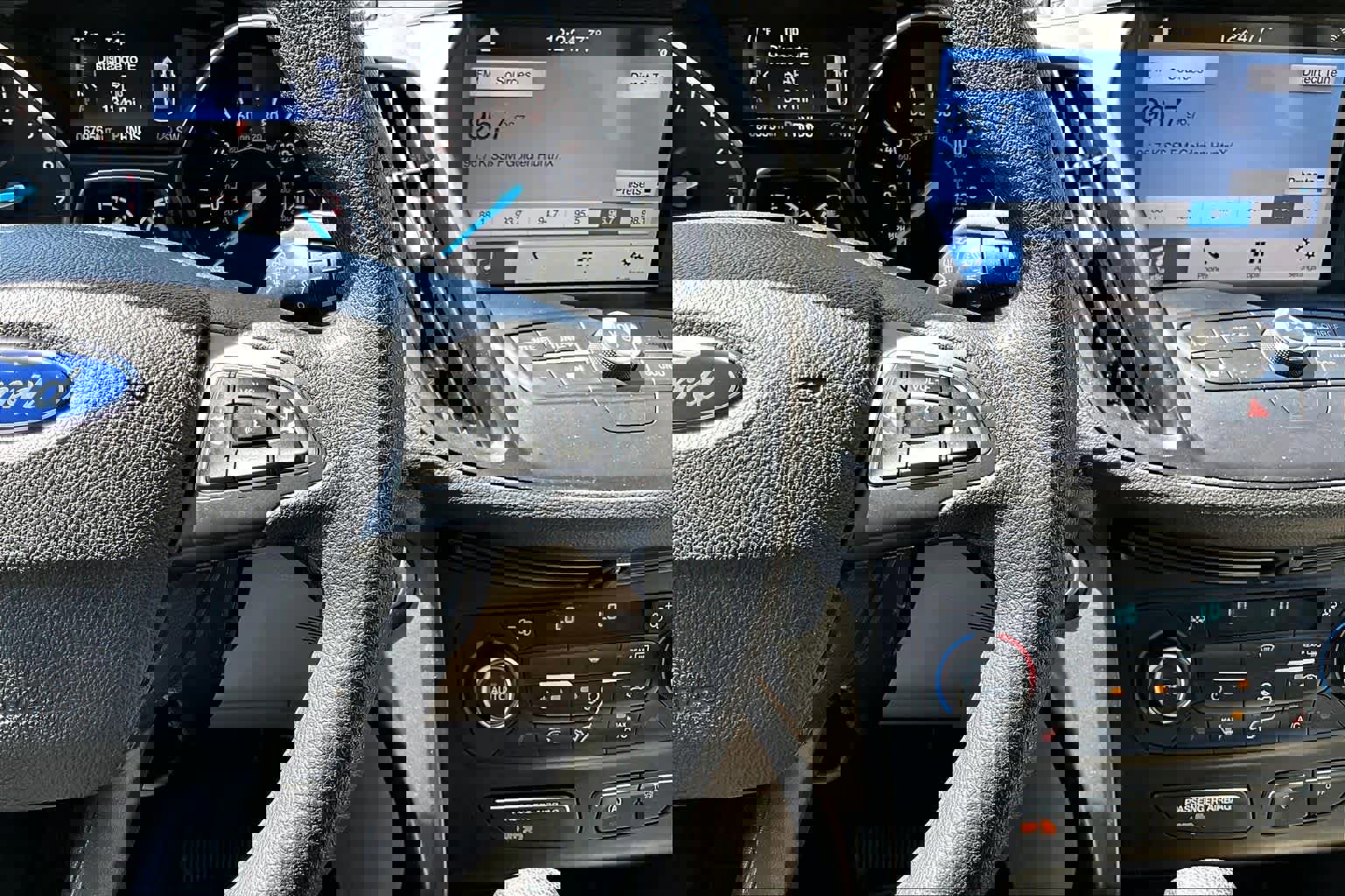 Certified 2019 Ford Escape SE image 27