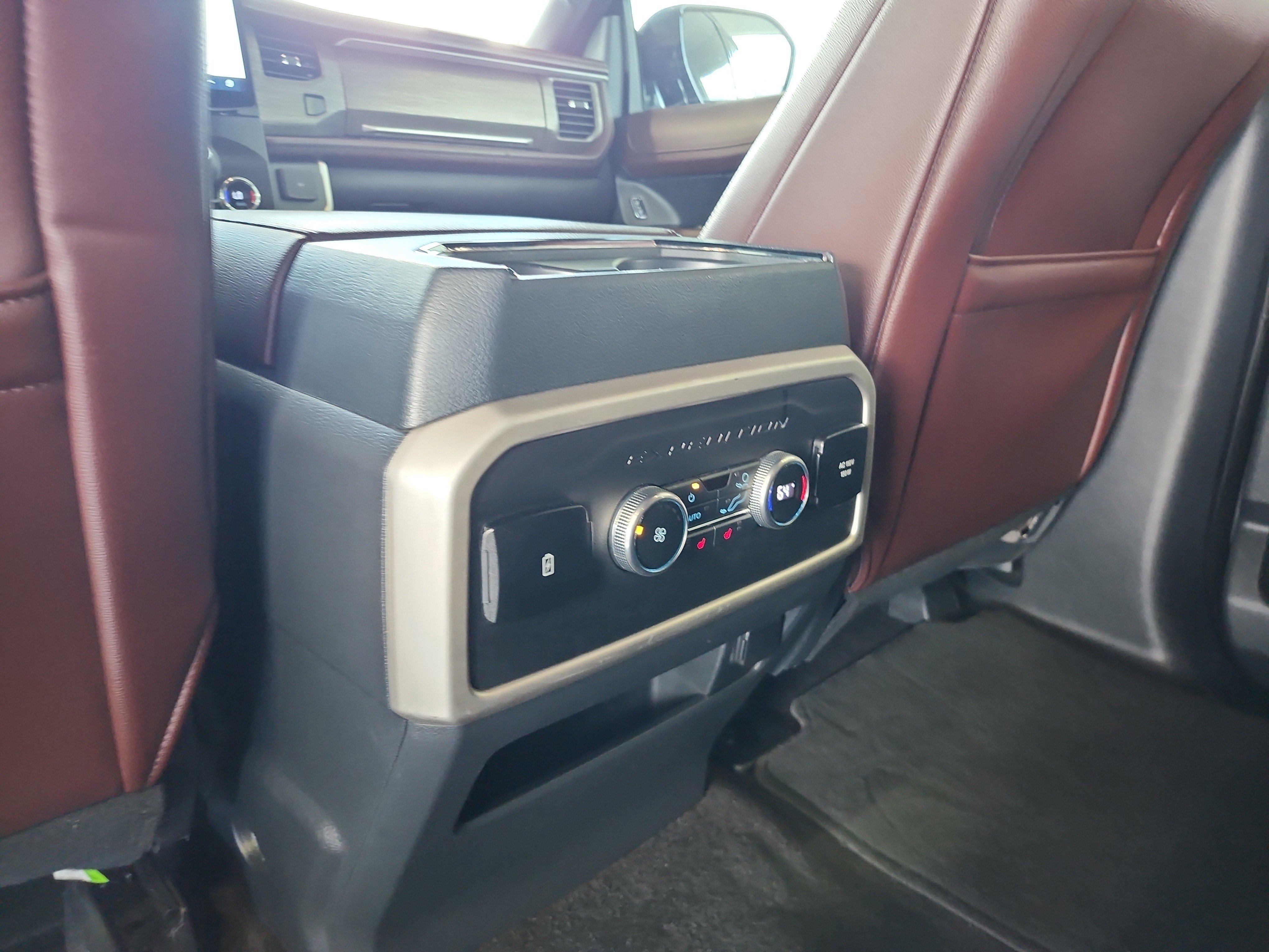 Certified 2022 Ford Expedition Max Limited image 19